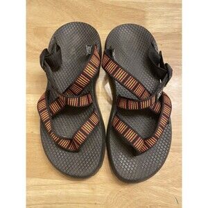 Chaco Strappy Sandals Women’s Sz 8 Orange/Black